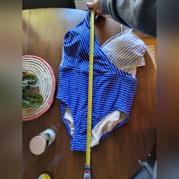 NWT striped bathing suit - Picture 10 of 12